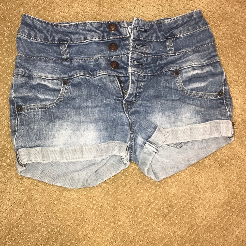 High waisted dark blue denim shorts